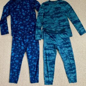 REI Kid’s bundle of 2 base layers Size 4T and 4-5